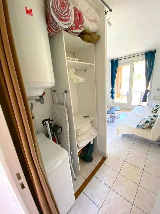 Appart 4 Pers Dans Residence Avec Piscine A 10 Min De La Plage Sanary-sur-Mer
